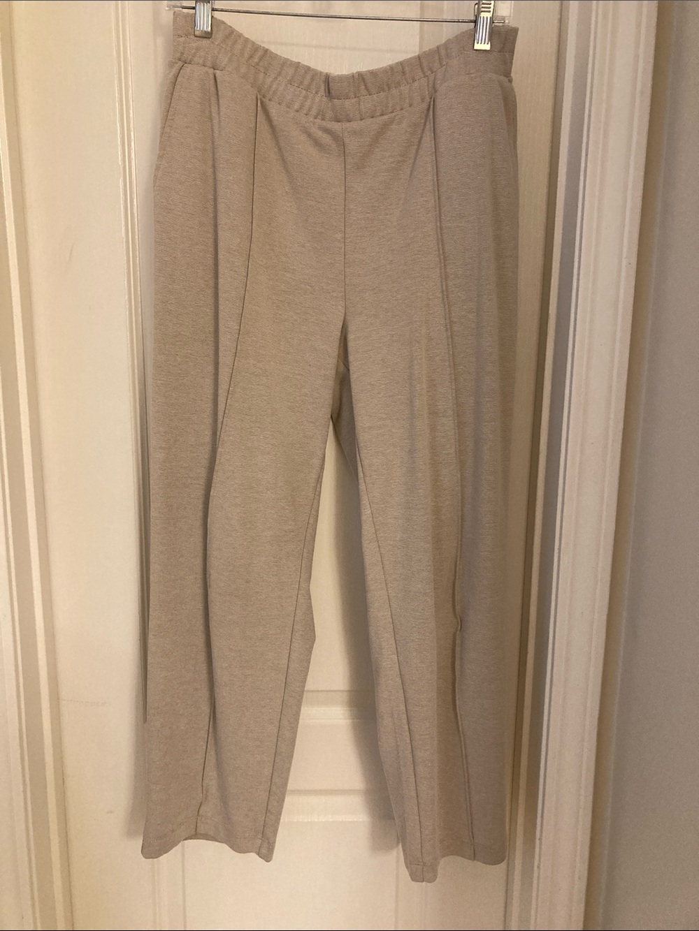 Women's Cream/Taupe Pull-On Straight Leg Pants
